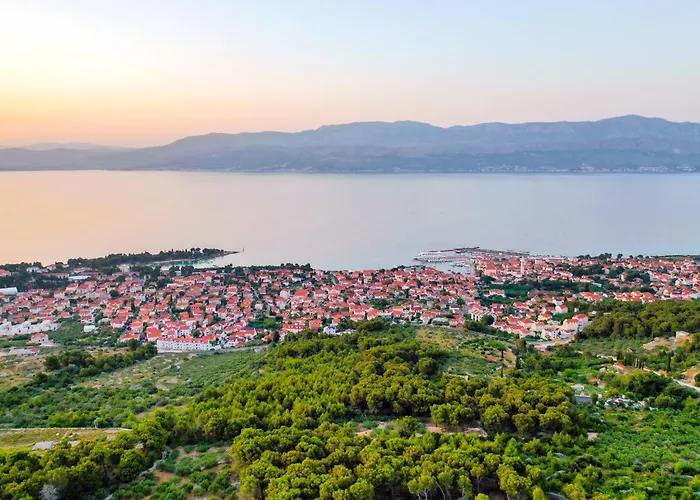 With Parking Space Supetar, Brac - 5628 Supetar